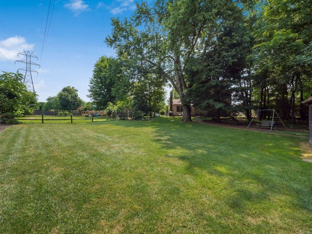 4349 Beehive Lane, Columbus, OH 43230