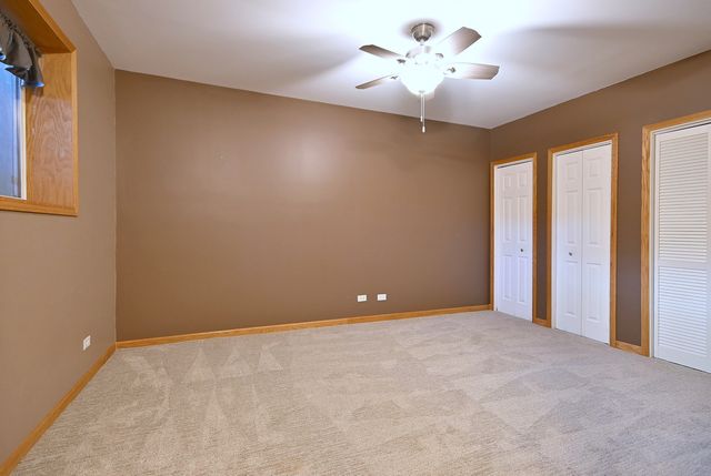 6069 River Bend Drive, Lisle, IL 60532
