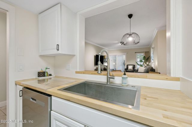 2909 ST JOHNS Avenue 12A, Jacksonville, FL 32205