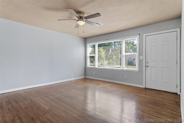 1458 N Evanston Place, Tulsa, OK 74110