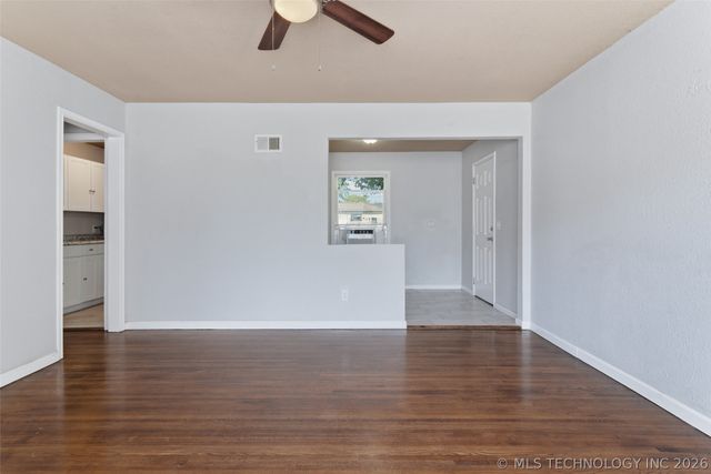 1458 N Evanston Place, Tulsa, OK 74110