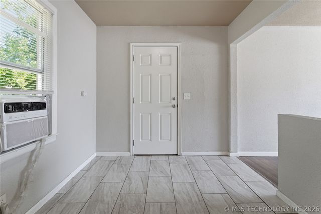 1458 N Evanston Place, Tulsa, OK 74110