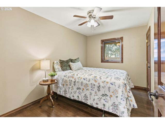 12517 Se 7TH St, Vancouver, WA 98683