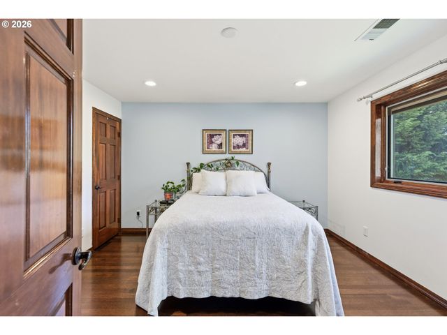 12517 Se 7TH St, Vancouver, WA 98683