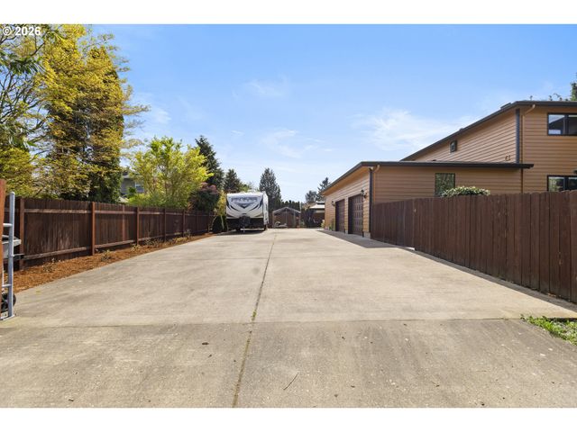 12517 Se 7TH St, Vancouver, WA 98683