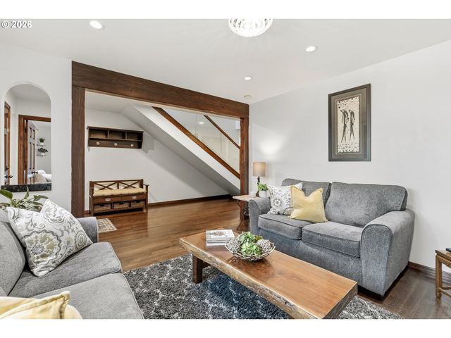 12517 Se 7TH St, Vancouver, WA 98683