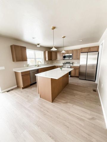 426 VILLAGE LANE, Ripon, WI 54971