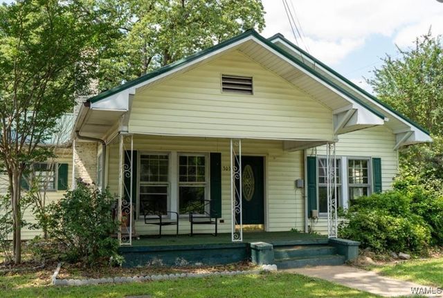 303 4th NE, Fayette, AL 35555
