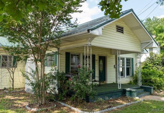 303 4th NE, Fayette, AL 35555