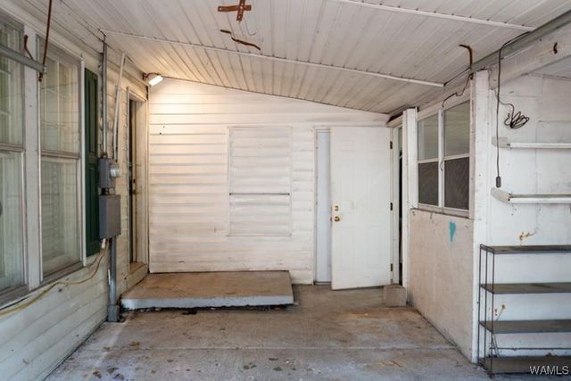 303 4th NE, Fayette, AL 35555