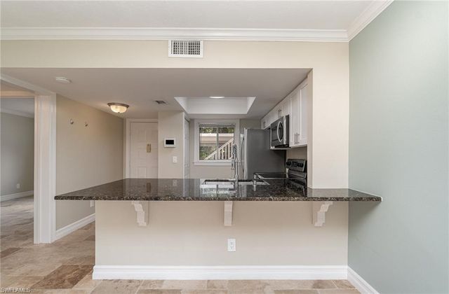 8200 Summerlin Village CIR # 102, Fort Myers, FL 33919