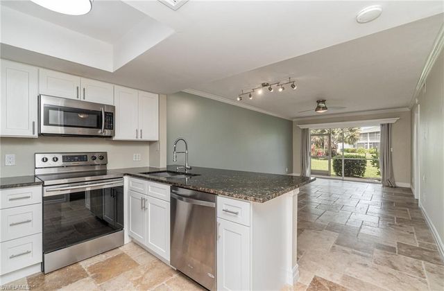 8200 Summerlin Village CIR # 102, Fort Myers, FL 33919