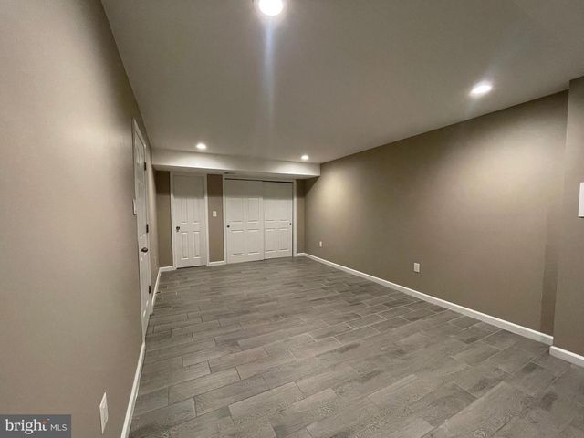 8705 HAREFIELD LN, Gainesville, VA 20155