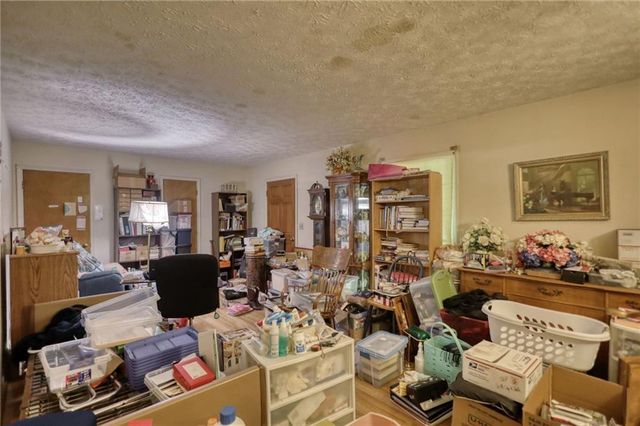 1332 Turner Road SW, Lilburn, GA 30047