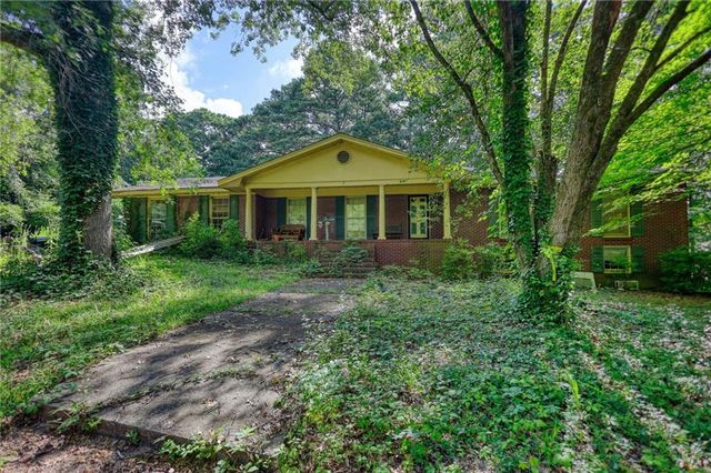 1332 Turner Road SW, Lilburn, GA 30047