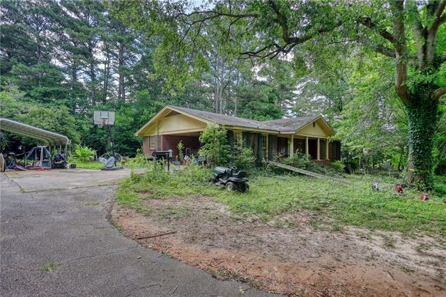 1332 Turner Road SW, Lilburn, GA 30047