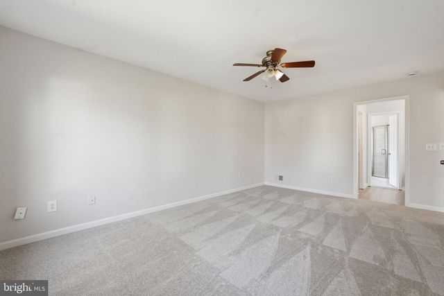 12903 PINECREST RD, Herndon, VA 20171