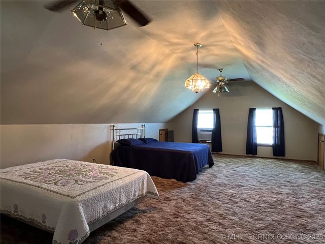 7944 Restful Lane, Kingston, OK 73439