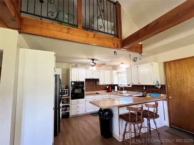 7944 Restful Lane, Kingston, OK 73439