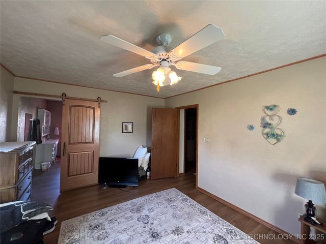 7944 Restful Lane, Kingston, OK 73439