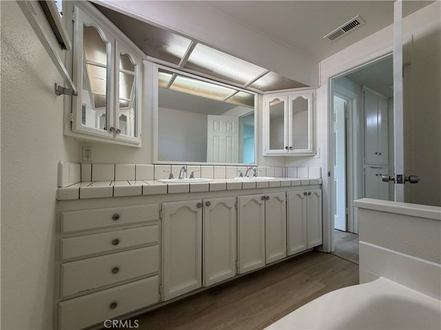 10961 Endicott Drive, Riverside, CA 92505
