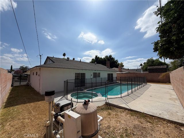 10961 Endicott Drive, Riverside, CA 92505