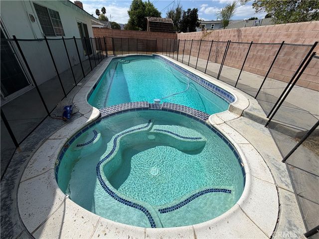 10961 Endicott Drive, Riverside, CA 92505