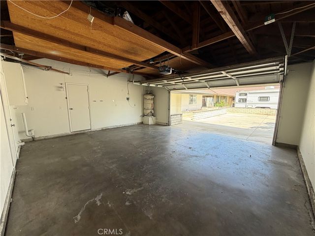 10961 Endicott Drive, Riverside, CA 92505