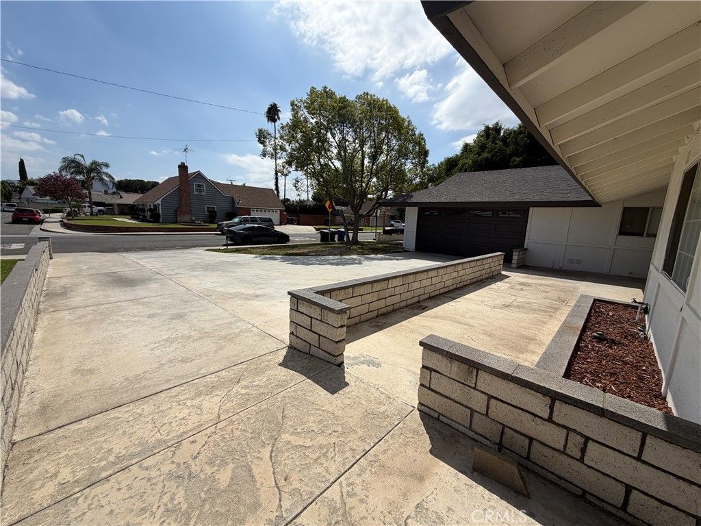 10961 Endicott Drive, Riverside, CA 92505 — photo 4