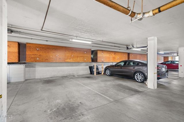 5300 E Atherton Street 2F, Long Beach, CA 90815