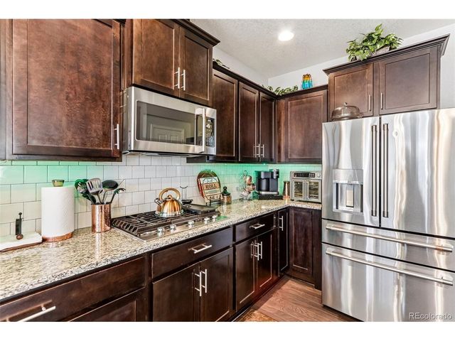 22537 E Union Cir, Aurora, CO 80015