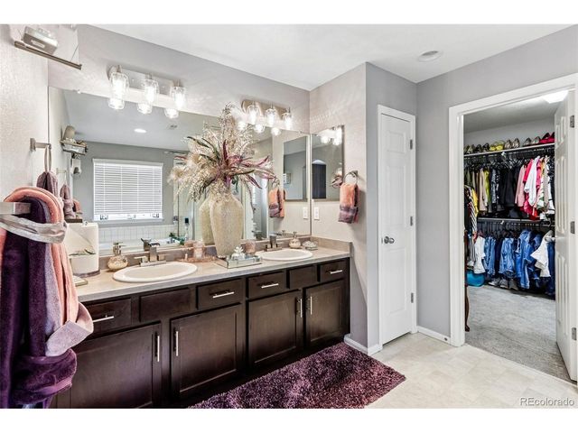 22537 E Union Cir, Aurora, CO 80015