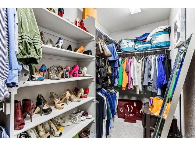 22537 E Union Cir, Aurora, CO 80015