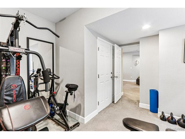 22537 E Union Cir, Aurora, CO 80015