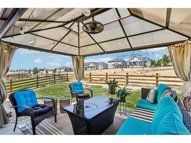22537 E Union Cir, Aurora, CO 80015