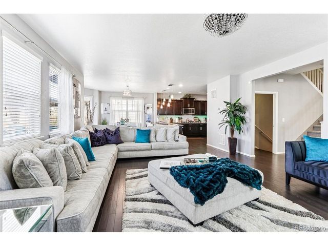 22537 E Union Cir, Aurora, CO 80015