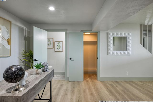 131 Fernwood Dr, San Bruno, CA 94066