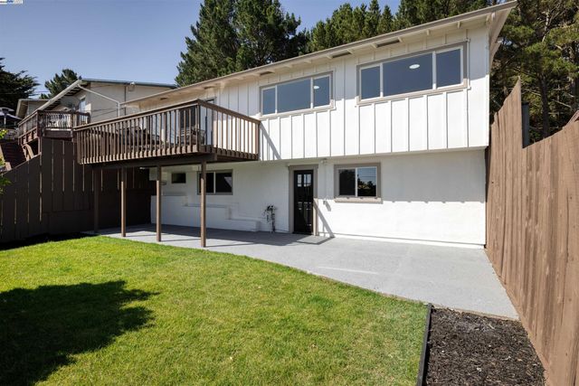 131 Fernwood Dr, San Bruno, CA 94066