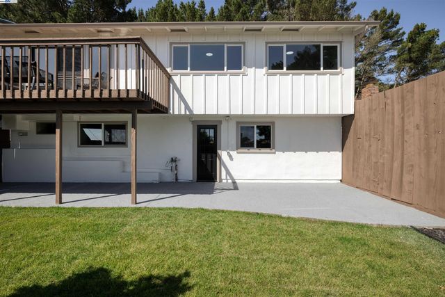 131 Fernwood Dr, San Bruno, CA 94066