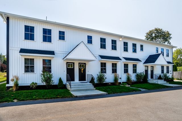 50 Frankfort St 3, Fitchburg, MA 01420