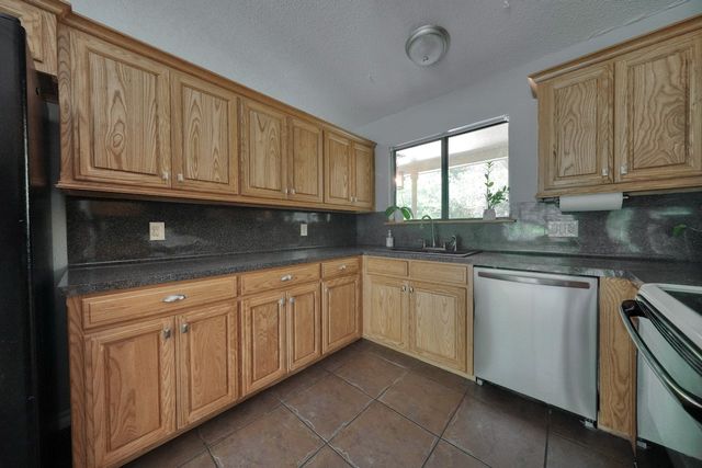 127 Birdie Lane, Hideaway, TX 75771