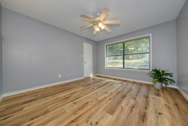 127 Birdie Lane, Hideaway, TX 75771