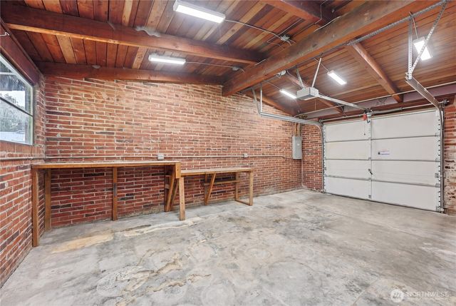 627 SW Normandy Road, Normandy Park, WA 98166