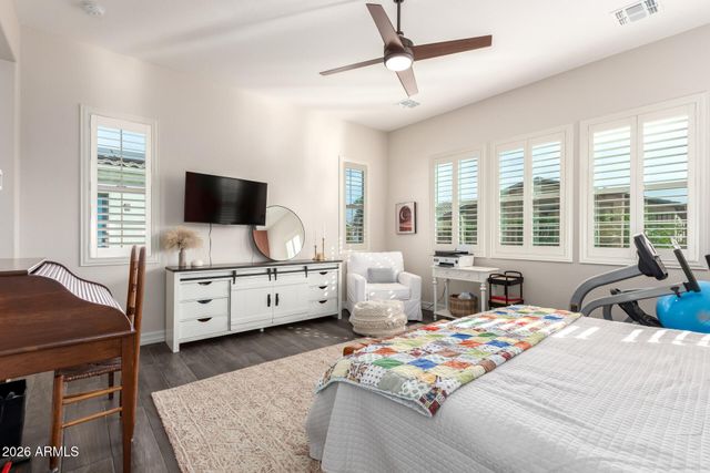 20945 W COLLEGE Drive, Buckeye, AZ 85396