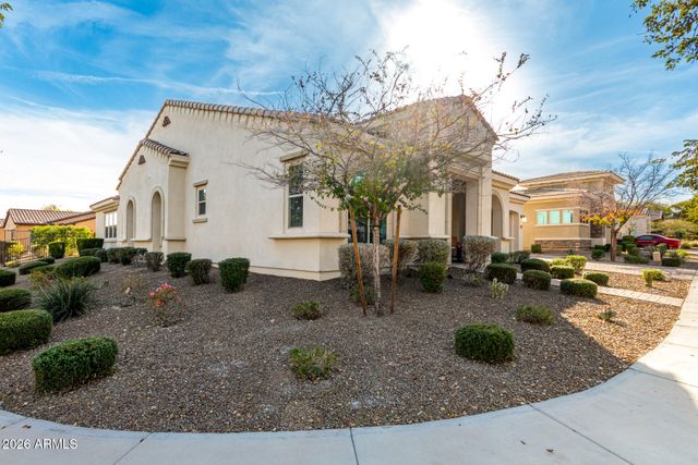 20945 W COLLEGE Drive, Buckeye, AZ 85396