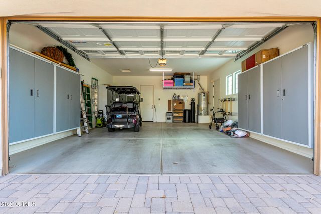 20945 W COLLEGE Drive, Buckeye, AZ 85396