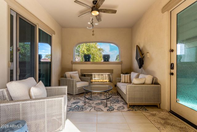 20945 W COLLEGE Drive, Buckeye, AZ 85396