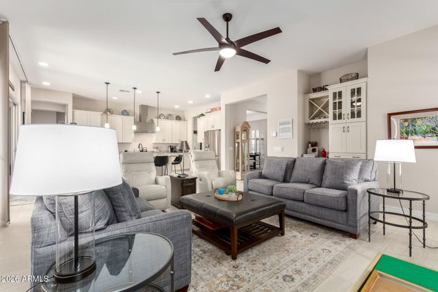 20945 W COLLEGE Drive, Buckeye, AZ 85396