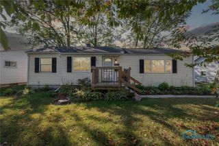 5201 Brandel Circle, Toledo, OH 43615