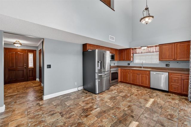 601 WEATHERVANE COURT, Brandon, FL 33511